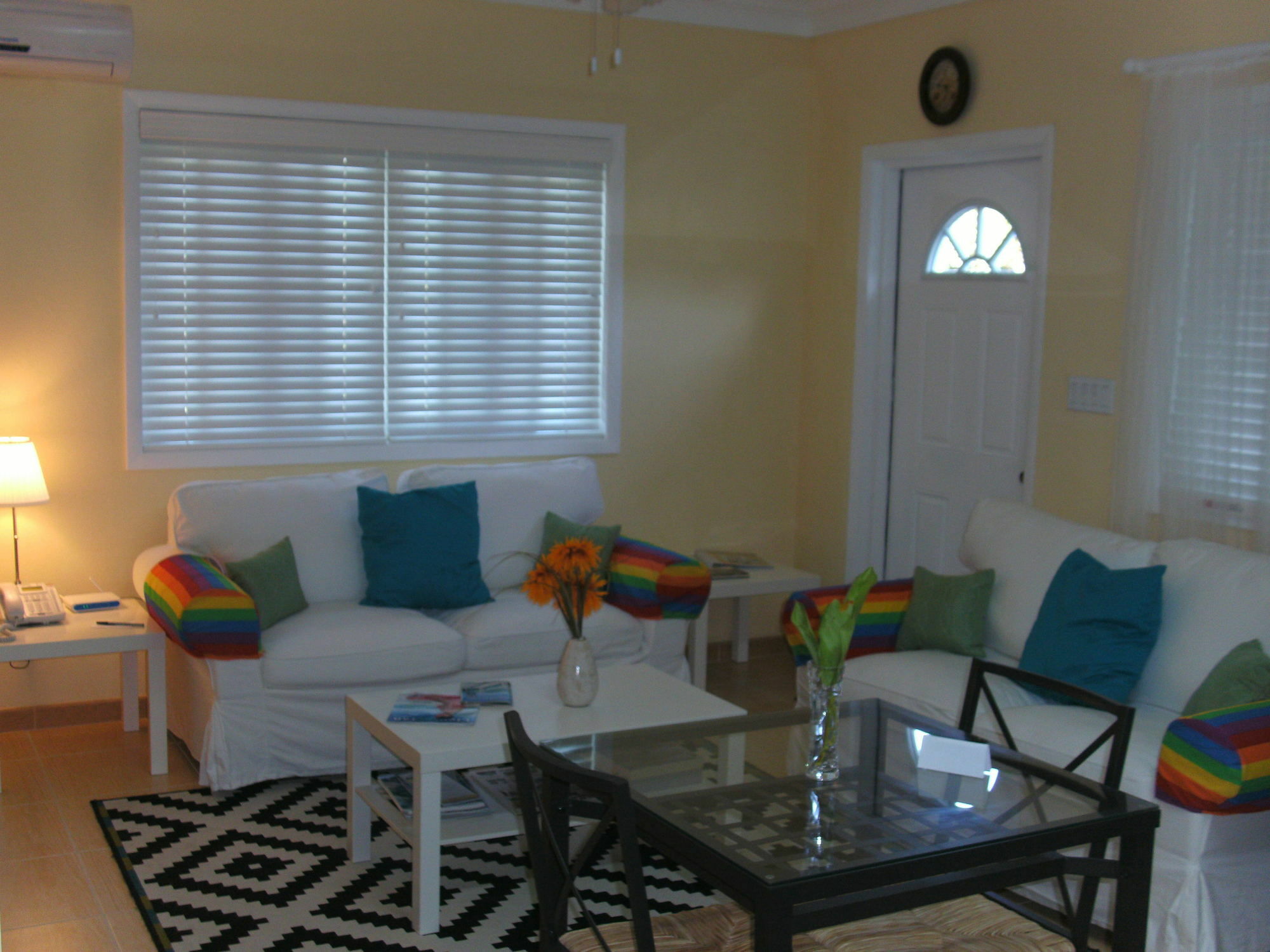 Sir Charles Guest House Palmetto Point Bagian luar foto