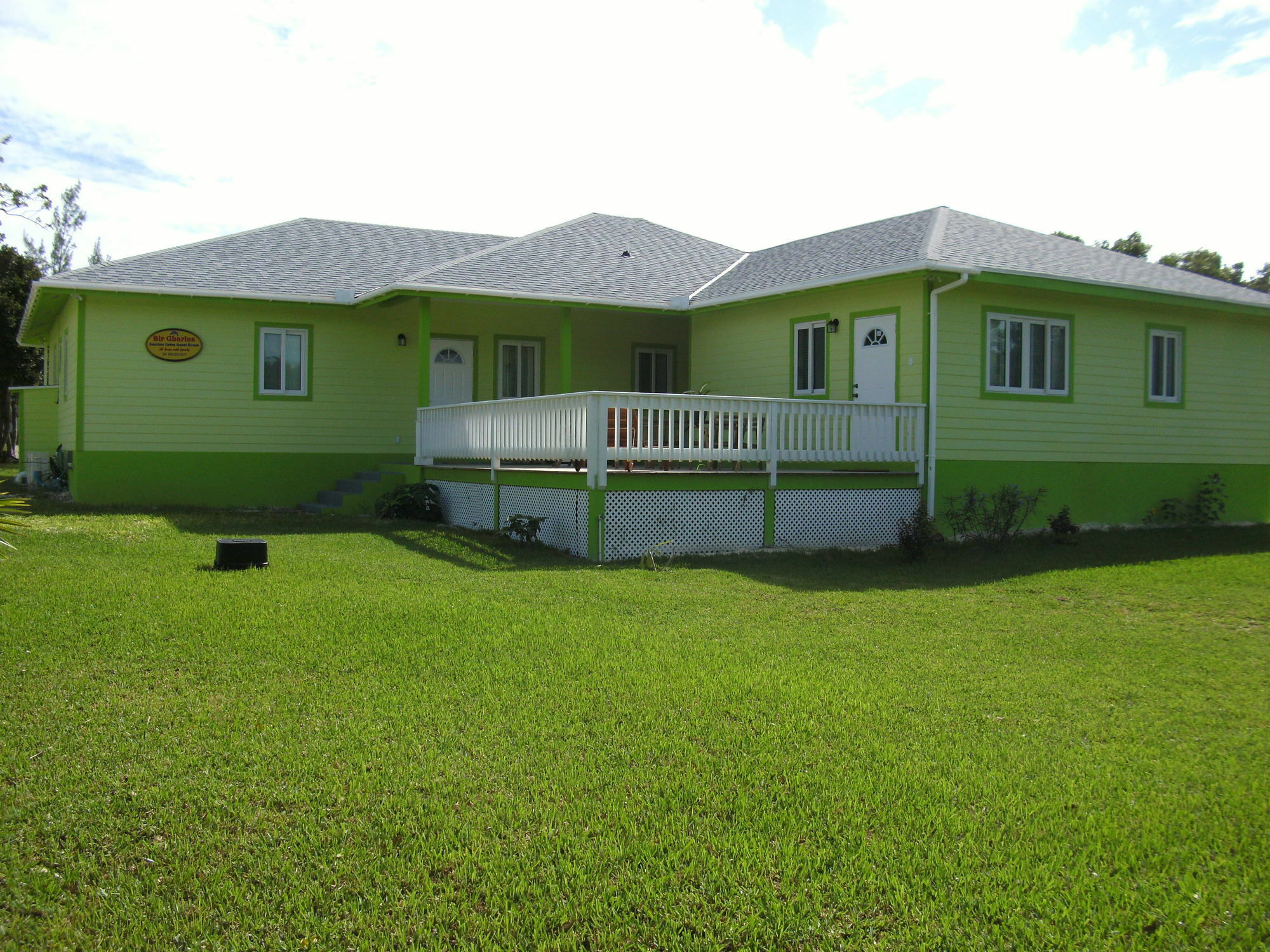 Sir Charles Guest House Palmetto Point Bagian luar foto