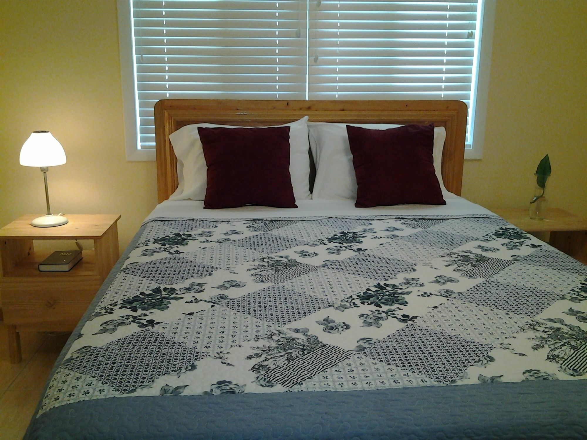 Sir Charles Guest House Palmetto Point Bagian luar foto